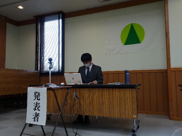 発表者の写真