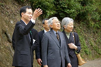 写真4：サクラ保存林のご案内2