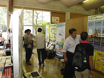 日本第四紀学会2010年大会ポスターサロン：写真4