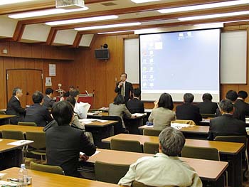 写真4：見学者代表 本橋利文氏からのご挨拶