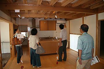 写真3：人に教えたくなる 木の家のはなし