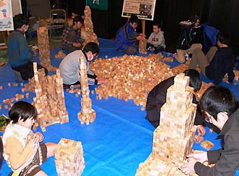写真4：「うしくサイエンスフェスタ2013」会場の様子