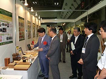 写真2：「バイオマスエキスポ」に出展2