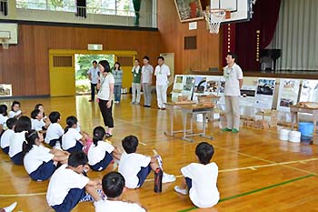 写真1：放課後子ども教室上郷小学校1