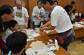 写真3：夏休み昆虫教室3