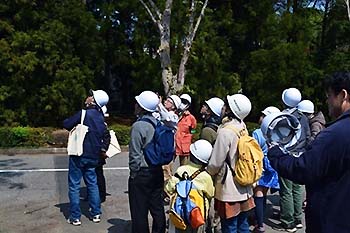 写真8：樹木園見学その2