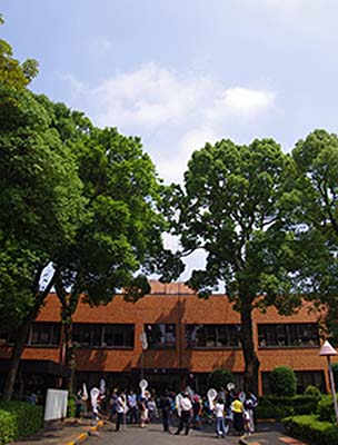 写真4：夏休み昆虫教室1